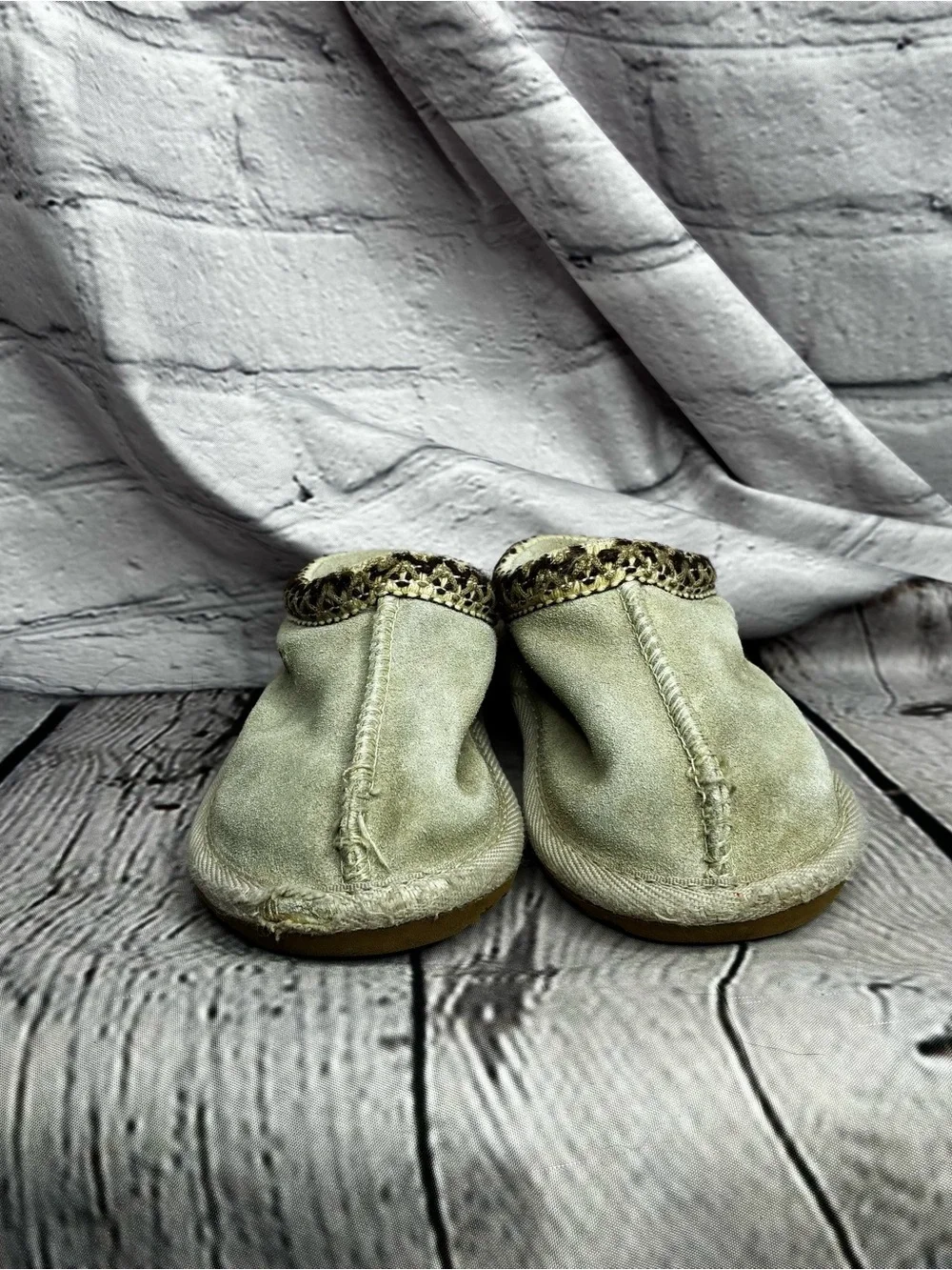 UGG Toddlers Tasman II‎ Light Beige Gray Suede Sheepskin Lined Clog Slipper Sz 8